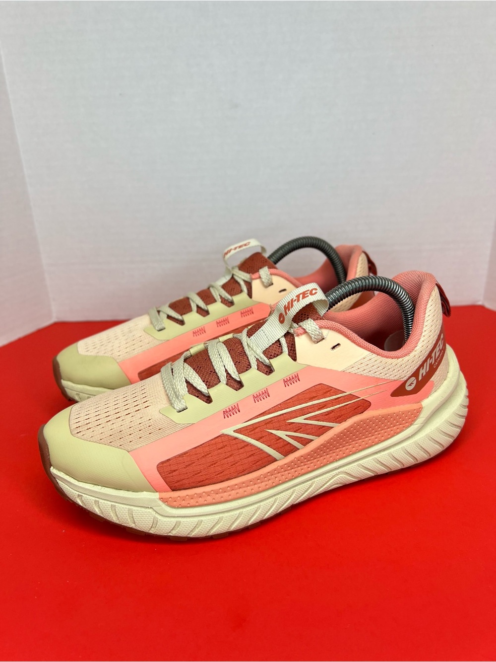 Hi-Tec Catalina II Womens Trail Hiking Sneakers Sz 9 Peach/Rose/Beige Good Shape